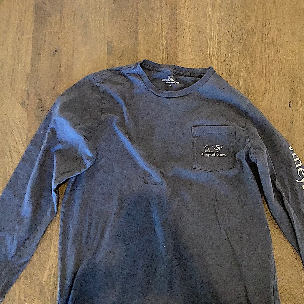 Navy Vineyard Vines Long sleeve size Large